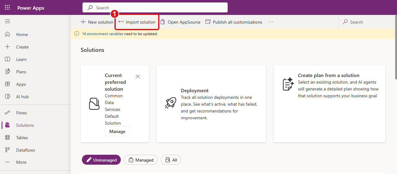 Power Apps, Bereich Solutions, mit markierter Schaltfläche Import solution